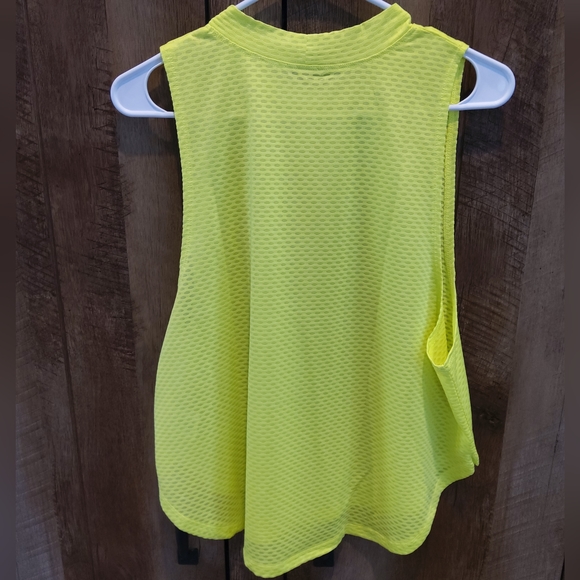 Juicy Couture Women's Active Tank - XL - Picture 4 of 10